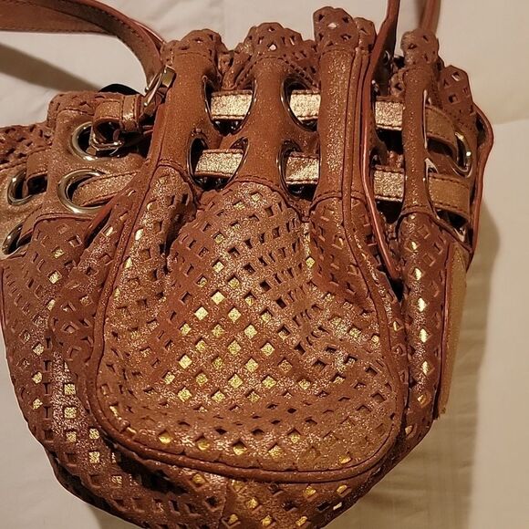 Jimmy Choo Tan Metallic Riki Shoulder Bag - Picture 9 of 14